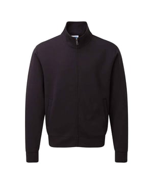 Materialzusammensetzung (%): 80% Gekämmte, ringgesponnene Baumwolle, 20% Polyester. Gewebe: angerautes Fleece. Design: Unifarben. GSM (Gramm pro Quadratmeter): 280. Durchgehender Reißverschluss, Metall-Reißverschluss, YKK Reißverschluss. Überschnittene Schulter, Vorwärtsschulternähte. Taschenart: 2 Vordertaschen. Nachhaltigkeit: Amfori-Freigabe, Better Cotton Initiative, BSCI, Verein für faire Arbeit, Oeko-Tex Standard 100 zertifiziert. Hochgeschnittener Kragen, Fischgräten-Gurtband, Stehkragen. Saum: Anliegend, gerippt. Bündchen: Anliegend, gerippt. Langärmlig.