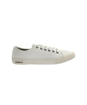 Men's lace-up sneaker made with salt-washed cotton canvas. 

Inspired by the hippie revolution and the easygoing sneakers worn during 1967’s Monterey Pop Festival. 

Cushy memory foam footbed with airflow channels for cooling comfort. 

Long-lasting outsole made from natural rubber. 

Consciously crafted using a time-honored vulcanization process.