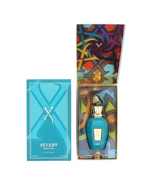 Erba Pure, 2019 eingeführt, ist ein Amber-Duft für Männer und Frauen von Xerjoff. Perfekt für Frühling und Sommer, wird dieser Duft hauptsächlich tagsüber getragen, kann jedoch auch als Abendduft verwendet werden. Kreiert von Christian Carbonnel und Laura Santander, enthält dieser Duft Kopfnoten von sizilianischer Orange, kalabrischer Bergamotte und sizilianischer Zitrone. Die Herznote dieses Duftes besteht aus Früchten, während die Basisnoten aus weißem Moschus, madagassischer Vanille und Amber bestehen.