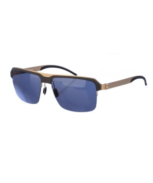 Gafas de sol con montura de metal.
Forma rectangular.
Patillas de fino acero extremadamente flexible de solo 0,5 mm de grosor, acabadas en acetato.
100% Protección UV.
Cristales antirreflejo.
Incluye: Todos nuestros productos se envían en el interior de su estuche original.
 Medidas: Alto lente: 45mm. Ancho lente: 59 mm. Puente: 15 mm. Patillas: 140 mm.
 Composición: Metal
 Cuidados:
Limpiar las gafas con agua y jabón.
- No utilice paños sucios o abrasivos, que puedan alterar las características de los filtros.
- Utilice solo accesorios y repuestos originales.