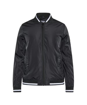 Een bomberjack voor wie op zoek is naar een perfecte mix van stijl en functionaliteit. Deze jas heeft een ritssluiting aan de voorkant die loopt van de onderkant tot aan de kraag voor een veilige pasvorm. De geribbelde structuur bij de kraag zorgt voor een extra vleugje verfijning en wordt aangevuld met contrasterende streepdetails. De geribde elastische banden bij de manchetten en onderzoom zijn vervaardigd met oog voor detail en hebben bijpassende strepen voor een samenhangende look. Met twee voorzakken met knoopsluiting biedt deze jas handige opbergmogelijkheden zonder dat dit ten koste gaat van de stijl. De ingezette mouwen en de normale schoudernaad zorgen voor een comfortabele pasvorm  college jack