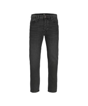 Vaqueros para hombre de la marca Jack & Jones. Los pantalones están confeccionados en algodón, poliéster y elastano de alta calidad. Gracias al elastano, el pantalón es muy elástico y se ajusta perfectamente.  Marca: Jack & JonesNombre del modelo: Erik CooperCategoría: vaqueros para hombreComponentes: algodón, poliéster, elastanoColor: negro