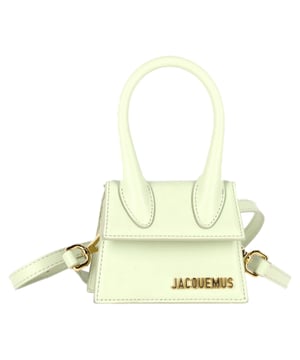 VINTAGE, RRP AS NEW
The Jacquemus Chiquito Signature Mini Handbag in Green Leather is a chic, compact accessory that adds a fresh pop to any look. Featuring a smooth leather exterior, reinforced handle, and gold metal logo, this mini bag embodies the brand’s minimalist luxury. Its long removable strap and engraved lobster clip make it as versatile as it is stylish, while the cotton lining ensures a soft, refined interior.





Jacquemus Chiquito Signature Mini Handbag in Green Leather
Condition: Excellent
Signs of wear: No retail tag, No visible sign of wear., 
Packaging: None
Color: Green
Material: Leather
Size: One Size | One Size
Measurements: Width: 50; Height: 90; Length: 110; Handle drop: 100; Strap length: 980
SKU: NAPPUGBBA445749W