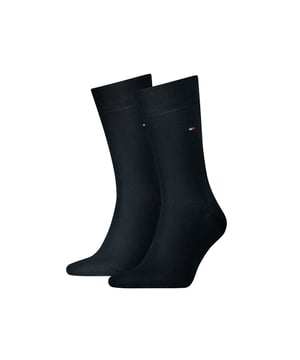 
Tommy Hilfiger Sokken 2-pack biedt stijlvolle eenvoud in donker blauw. Er zitten 2 stuks in een verpakking. Perfect effen patroon voor elke dag. Tommy Hilfiger staat voor tijdloze elegantie en kwaliteit in elke draad. - Over het merk: De Amerikaanse college-uitstraling is het meest kenmerkend voor Tommy Hilfiger. De klassieke maar moderne kledingstukken van het merk zijn sportief, casual en gekleed!
