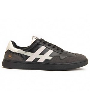 Casual sneaker voor mannen. Gemaakt van veganistische materialen. Comfortabele pasvorm. Gevoerde binnenzool. Vervaardigd door andere merken voor ons merk.