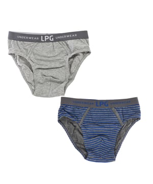 Set-2 slips.
 Kleur Grijs-grijs gestreept
 Elastische tailleband met geborduurd logo.
 ademende stof
 Anatomische voorkant met de mogelijkheid om vast te houden zonder te knellen.
 Naden in toon zichtbaar.

 Samenstelling: 95% Katoen, 5% Elastaan

 Onderhoud:
 - Wassen op max. 30º.
 - Niet bleken.
 - Niet in de droger.
 - Niet strijken.
 - Niet chemisch reinigen.