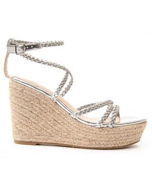 Dames esparto wedge sandaal. Gevoerde natuurlijk leren binnenzool. Comfortabele pasvorm. Antislipzool. Versterkte stiksels. Gemaakt door andere merken voor ons merk. Ongeveer afmetingen: 12 cm hak en 3 cm plateau.