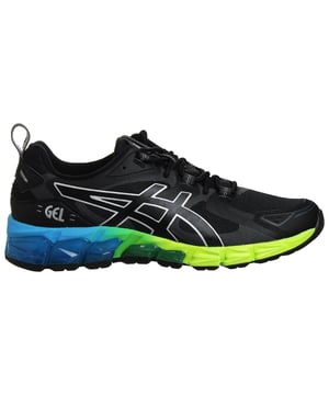 Las zapatillas de hombre Asics Gel-Quantum 180 son una opción versátil y elegante para los hombres activos que priorizan tanto la moda como el rendimiento en su calzado. Estas zapatillas están diseñadas para ofrecer una mezcla de comodidad, sujeción y un aspecto elegante. Aquí tienes una descripción detallada con las principales características:

 Diseño elegante y moderno:  Las zapatillas Gel-Quantum 180 de Asics presentan un diseño moderno y elegante, que combina la estética con la tecnología avanzada para ofrecer un aspecto atractivo y contemporáneo.

 Materiales de primera calidad:  Asics es conocida por utilizar materiales de alta calidad en su calzado. Estas zapatillas suelen estar fabricadas con materiales de primera calidad, lo que garantiza su durabilidad y comodidad.

 Colores versátiles:  Las zapatillas están disponibles en varias opciones de color, lo que te permite elegir la que mejor se adapte a tu estilo y preferencias.

 Tecnología de amortiguación Gel:  Estas zapatillas están equipadas con la tecnología de amortiguación Gel característica de Asics, situada estratégicamente tanto en el talón como en el antepié. Este avanzado sistema de amortiguación proporciona una absorción de impactos superior, reduciendo el impacto en las articulaciones y garantizando una zancada cómoda.

 Entresuela reactiva:  La entresuela está diseñada para proporcionar una amortiguación con capacidad de respuesta, mejorando el confort general y la sujeción durante diversas actividades.

 Cierre de cordones seguro: Las zapatillas suelen incluir un sistema de cierre de cordones tradicional, que permite un ajuste seguro y personalizable adaptado a la forma de tu pie.

 Cuello y lengüeta acolchados:  Para garantizar la comodidad y evitar rozaduras durante los entrenamientos o las actividades diarias, las zapatillas vienen con cuello y lengüeta acolchados.

 Parte superior transpirable:  La parte superior de las zapatillas suele estar fabricada con un material de malla transpirable, que favorece la circulación del aire y reduce la acumulación de humedad en el interior de la zapatilla.