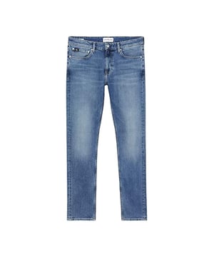 Jeans Calvin Klein Slim Tapered Herren Blau Baumwolle. Authentische Freizeitkleidung von Calvin Klein - Streetwear/Sportswear-Design von Calvin Klein - Calvin Klein für Herren Fashion, perfekt für den Alltag - Die blauen Jeans von Calvin Klein lassen sich hervorragend mit Ihrer Garderobe kombinieren - Bequemes Material aus Baumwolle - klassisch - Slim Tapered -