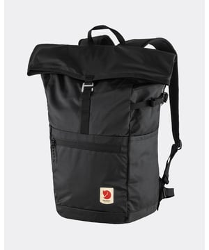 Unisex High Coast Foldsack 24
Ready to play – High Coast Foldsack is a light, versatile daypack in recycled nylon. A fold-over top closure allows you to expand the volume of the main compartment, and small items can be kept easily accessible in the spacious front pocket. Comfortable to carry with lightly padded shoulder straps and perfect for daytrips and travelling. The seams are not taped and the zipper is not water resistant, but the main fabric itself is waterproof, so the pack offers good protection from the rain.

Fold-over top closure with zipper and metal clasp. 
Light, waterproof 100% recycled nylon.
Base in durable Bergshell fabric with 31% recycled nylon.
Zippered front pocket and two side pockets.
Detachable chest and hip straps.
Bergshell®: 400D 100% polyamide, 100% polyamide 210D (recycled)
Produced without PFCs, Recycled polyamide
Inside compartment, Open outside pocket(s), Zippered inside pocket(s), Zippered outside pocket(s)

F23222