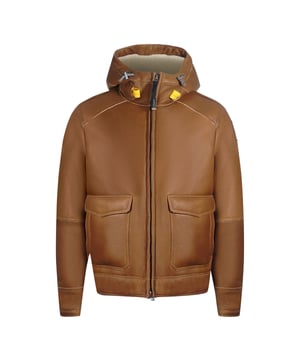 Blijf warm en stijlvol in de Parajumpers Brown Coat. Deze luxe herenjas is gemaakt van lamsleer, met geisoleerde stof die warmte vasthoudt en beschermt tegen de elementen. Geef stijl niet op voor comfort - maak een statement!, Bovenmateriaal: 100% leer, Voering: 100% polyamide, Vulling: 100% polyester, Ritssluiting, Leren jas met capuchon, Bruin leren jack