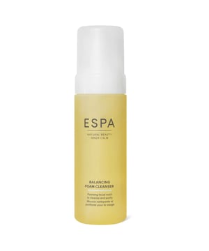 A naturally foaming face wash to deeply cleanse, balance natural oils and gently remove make-up and impurities without drying the skin. Gentle Coconut and naturally foaming Yucca deeply cleanse, Organic Mandarin helps balance, while Olive Oil and Sugarbeet nourish for a softer, supple finish.