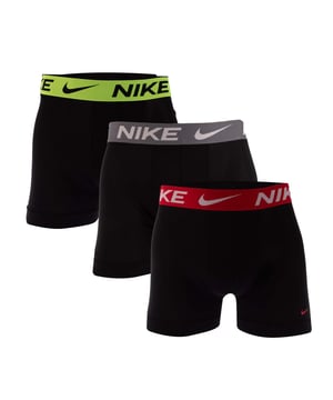 Mens Nike 3 Pack of Boxer Briefs in black.- Contrasting elastic waistbands and repeated Nike Swoosh branding.- Sweat-wicking Dri-FIT technology.- Microfiber.- 85% Polyester  10% Elastane  5% Polyester.- Waist: - XS = 24-26in- S = 28-30in- M = 32-34in- L= 36-38in- XL = 40-42in- XXL = 44-46inWe regret that underwear is non-returnable due to hygiene reasons.  - Ref: 0000KE12251MC