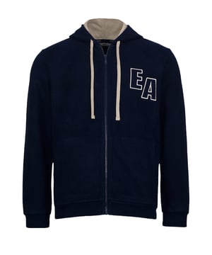Unifarbene Herren-Sweatjacke mit Kapuze, durchgehendem Reißverschluss und zwei Seitentaschen im sportlichen Look. Das Modell zeichnet sich durch das personalisierte Logoband aus, das die Schultern und Ärmelkanten ziert und einem Passepartout-Kleidungsstück einen raffinierten Touch verleiht.