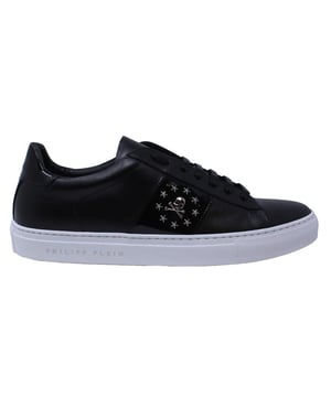 Philipp Plein MSC1580 02 "Edwo" Black Sneakers. Plein Branding on Sneakers. Made In Italy. Lace Fasten. Rubber Sole. Rubber Sole