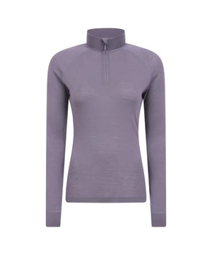 80% Merinowol, 20% Polyester. Ontwerp: Eenvoudig. Hals: Hoge Hals, Zip Neck. Mouwtype: Met lange mouwen. Stof Technologie: Antibacterieel, Ademend, Hoge Warmte, Isotherm, Lichtgewicht, Vochtafvoerend, Sneldrogend. Geventileerd, Geweven Label. Hoge prestaties. 6 VK: 33 in. 8 VK: 34 in. 10 VK: 35 in. 12 VK: 37 in. 14 VK: 39 in. 20 VK: 47 in. 22 VK: 50 in. 24 VK: 52 in. 18 VK: 44 in. 16 VK: 41 in.