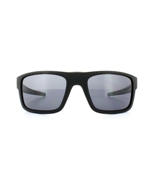 Oakley Zonnebril Drop Point OO9367-01 Mat Zwart Grijs hebben een zeer ingepakt frame met uitstekende geoptimaliseerde zijaanzichten en bescherming voor een sport-look met stijl. Het sterke lichtgewicht frame wordt gekoppeld aan de superieure lenzen van Oakley voor een precieze, duidelijke en duurzame afwerking die perfect is voor actieve mensen.