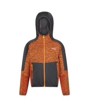 
Materiaal: Elastaan, polyester, viscose. Stof: Fleece, gebreid effect. Ontwerp: Badge, Contrast, Logo, Mergel, Structuur. 240 g/m². Stoftechnologie: Duurzaam, slijtvast. Extol Stretch Panelen, Binnenritsbescherming, Reflecterende Afwerking. Halslijn: Kapitein. Mouwtype: Met lange mouwen. Manchet: Stretch Binding. Eigenschappen kap: Elastisch, Gegroeide kap, Stretch boord. Zakken: 2 Zijzakken, Rits. Bevestiging: Volledige ritssluiting. Hem: Stretch Binding. Let op: bedrukt naametiket tot 8 jaar. Duurzaamheid: Gemaakt van gerecycled materiaal.