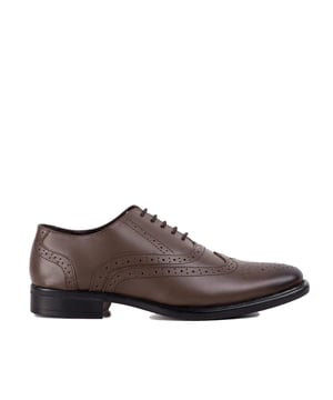 Nyx formal shoes store