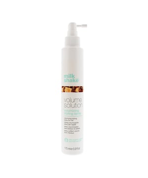 Milk_Shake Volume Solution Styling Spray is a stylising product that has been designed for limp and lifeless hair. The spray body, definition and support to hair providing it with structure and a vibrant shine, without weighing it down. The spray is incredibly versatile, and can be used for styling with blow dryers, rollers, curling iron, flat iron or freehand.