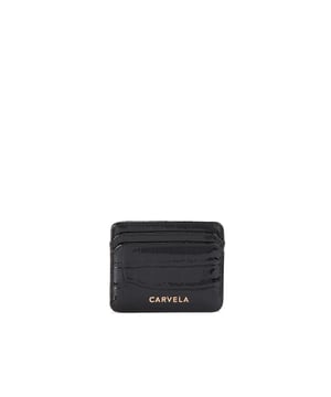 This Carvela Jessica Card Holder arrives in a black croc embossed patent fabric. This holder can hold up to 3 cards and has gold branding on the front. Dimensions: 8.5cm (H), 10cm (L), 1cm (D).