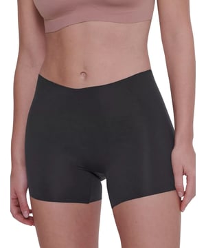 Sloggi ZERO Feel 2.0 Cyclist. Seamless and soft stretch fabric. Smooth shapewear with light compression and comfortable gusset. Product is made of 76% GRS-certified recycled Polyamide and 24% Elastane and is machine washable.