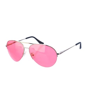 Gafas de sol Kypers con montura de metal.
Color Plateado
Forma ovalada.
Lentes de color Rojo
Patillas de metal, con el logo de la marca grabado.
100% Protección UV. 
Cristales antirreflejo.
Incluye una funda de tela de protección.

Medidas:  Alto lente: 50 mm. Ancho lente: 62 mm. Puente: 14 mm. Patillas: 143 mm.

Limpieza y manutención:
-Limpiar las gafas con agua y jabón (neutro).
- No utilice paños sucios o abrasivos, que puedan alterar las características de los filtros.
- Utilice solo accesorios y repuestos originales.