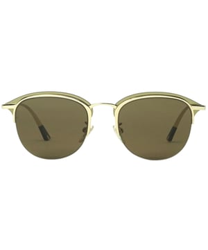 Gafas de sol Police SPL784M 0300 Doradas. Ancho de la lente = 50 mm. Ancho del puente nasal = 20 mm. Longitud del brazo = 145 mm. 100% de protección contra la luz solar UVA y UVB y cumple con la norma británica EN 1836:2005. Gafas de sol, estuche para gafas de sol, paño de limpieza e instrucciones de cuidado, todo incluido.