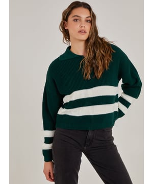 Get cosy this season with this winter weather warmer! With half zip detail, this Knitted Jumper is the perfect addition to any outfit. Pair with jeans and trainers for the ultimate look.
