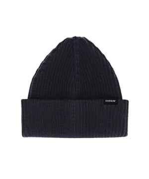 CHASIN' Duet Beanie is een gebreide beanie met klein CHASIN' label.