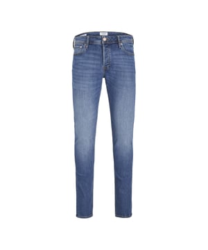 The Slim Fit design and a rise front suit a Regular body type, ensuring a sleek design. Engineered with Slim Thigh, Slim Knee, and Tight leg opening features, these jeans exude modernity. The Basic 5 Pocket style provides functional versatility, while the multi-colour array adds vibrancy. These Mens jeans are ideal for all seasons and are meticulously detailed, perfect for those who appreciate quality. Keep them looking sharp by washing them with similar colours.