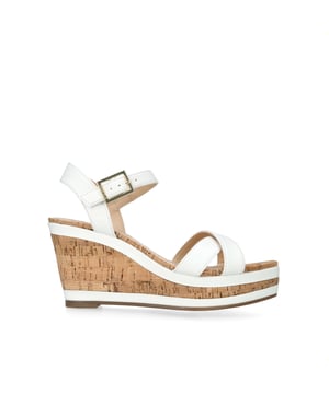 Carvela son clearance