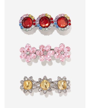 Face the music and dance with this Ballet Recital Gem Hair Barrette Set from Super Smalls. They might not help with fancy footwork, but this set of multi-coloured, gem-covered hair pieces will add shine and sparkle to twirls and steps, all whilst keeping hair where it's meant to be. Mix it up or wear together for a show-stopping look. 3 Hair Barrettes Reusable Presentation Box Not Suitable for Children Under 3