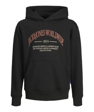 Deze baggy fit jeans van Jack & Jones Junior biedt jonge dragers een comfortabele en moderne snit. Met zijn hoge taille en wijde beenopeningen is de jeans comfortabel om te dragen en heeft hij een casual stijl die ideaal is om elke dag te dragen. De jeans heeft een rits- en knoopsluiting, waardoor hij gemakkelijk en praktisch aan en uit te trekken is. De 5-pocketstijl biedt klassieke opbergruimte voor kleine dagelijkse spullen, terwijl de riemlussen zorgen voor een flexibele pasvorm die naar wens kan worden aangepast. Gemaakt van hoogwaardige materialen belooft deze baggy fit jeans een hoog draagcomfort en is hij bijzonder duurzaam, zelfs bij intensief gebruik.