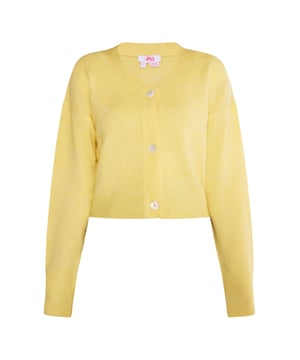 Dit zachte, effen vest van myMo is veel meer dan alleen een basic. Met zijn deels gerecyclede garens, de drie grote knopen en het trendy, iets kortere silhouet overtuigt hij over de hele linie en wordt hij snel jouw 24/7 favoriete outfit.  Gebreid vest