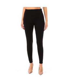 MATERNITY Leggings im Netzstil der Marke Dynamic.
 Unifarbene Umstandskleidung aus Stretch-Baumwolle mit Bodycon-Passform.
 Gummiverstellung und Knöpfe an der Taille.
 Schmal geschnittene Säume.
 Elastischer Stoff.
 Atmungsaktiver Stoff.
 Nähte im Farbton gesehen.
 Zusammensetzung: 90% Baumwolle, 7% Elastan
 Pflege:
Bei maximaler Temperatur von 30º waschen.
 Nicht chemisch reinigen.
 Kann bei niedriger Temperatur gebügelt werden.
 Erlaubt nicht Trockner.