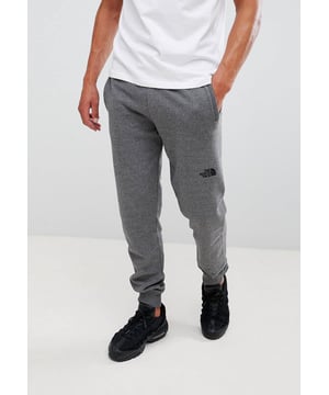 The North Face Mens NSE Pants Grey.
The NSE Pants by The North Face Bolster Your Weekend Roster with Their Fuss-free Feel.
Super Soft Construction That Puts Comfort at The Forefront.
Zipped Pockets Hold Small Essentials.
Elasticated Waist with Drawcord Ties.
Cuffed Hem.
Embroidered Logos.