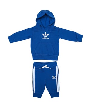 Baby adidas Originals Trefoil Hoody Set in royal white.<BR><BR>- Hoodie:<BR><BR>- Lined hood.<BR>- Ribbed cuffs and hem.<BR>- Long sleeves.<BR>- Kangaroo style pocket to front.<BR>- Big Trefoil logo.<BR>- Regular fit.<BR>- Main material: Polyester (Recycled): 30%  Cotton: 70%. Rib Part: Cotton: 95%  Elastane: 5%. Hood Lining: Cotton: 100%.  Machine washable. <BR><BR>- Pants: <BR><BR>- Drawcord on ribbed waist.<BR>- Ribbed cuffs.<BR>- 3- Stripes.<BR>-Trefoil logo printed at left thigh.<BR>- Regular fit.<BR>- Main material: Polyester: 30%  Cotton: 70%. Rib Part: Cotton: 95%  Elastane: 5%. Machine washable. <BR>- Ref: GD2629B