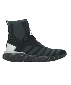 Zapatillas deportivas tipo calcetín negras con logo EA7 Eagle. Zapatillas EA7 negras. Ponerse. Suela de Goma, Exterior 100% Textil. Marca en el frente. Código de estilo: X8Z022 XK134 N629