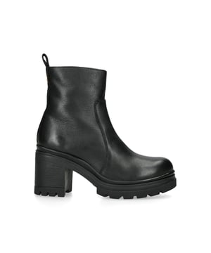 This Kurt Geiger Covent Pull on ankle boot has a textured leather upper with suede panel at the heel and small gold tone KGL stud. Heel height: 8cm.