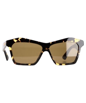 VINTAGE, RRP AS NEW
Designed for those who appreciate luxury and extraordinary accessories, the BV1093S 002 99 sunglasses from Bottega Veneta are the epitome of contemporary style. Crafted with impeccable craftsmanship by the renowned Italian company famous for its iconic bags, these sunglasses feature a fashionable geometric shield shape in a trendy Havana brown acetate. With its unique and modern design, this accessory is a statement piece that adds a touch of sophistication to any outfit.




Bottega Veneta 99mm Geometric Shield Sunglasses In Havana Brown Acetate
Condition: Excellent
Signs of wear:  No sign of wear.
Packaging: None
Color: Brown | ochre
Material: acetate
Size: ONE SIZE
Measurements: Width: 150; Height: 50
SKU: NAPPUGBAC372897W