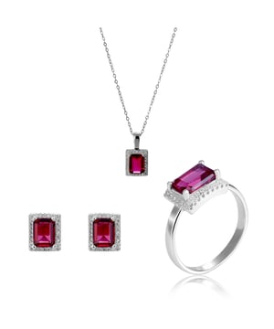 Dieses Orphelia Set: Halskette + Ohrringe + Ring in Silber besteht aus dem hochwertigsten, allergiefreien 925 Sterling Silber. Das Orphelia 'Enora' Damen Set: Halskette + Ohrringe + Ring - Silber SET-7425/RU wird in einer wunderschönen Geschenkbox geliefert und hat eine zweijährige Garantie - das perfekte Geschenk, um sich selbst oder einen geliebten Menschen zu verwöhnen.