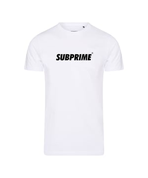Heren t-shirt van het merk Subprime. De shirts van Subprime zijn gemaakt van 100% hoogwaardig katoen, en hebben een normale pasvorm. Het zachte katoen zorgt voor een heerlijk draagcomfort. Merk: Subprime. Modelnaam: Shirt Basic White. Categorie: heren t-shirt. Materialen: katoen. Kleur: wit