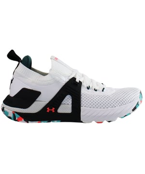 Under Armour Project Rock 4 Entrenadores blancos para hombres de mármol: los mejores zapatos de entrenamiento diseñados en colaboración con Dwayne "The Rock" Johnson. Estos entrenadores combinan estilo, rendimiento y durabilidad, lo que los convierte en una opción ideal para entrenamientos intensos y uso diario. Estas son las características clave que distinguen a los entrenadores de mármol Rock 4 de Project Under Armour:

Construcción duradera: los entrenadores están construidos con materiales de alta calidad para resistir los rigores de sesiones y actividades de entrenamiento difíciles.

Amortiguación receptiva: la innovadora tecnología HOVR de Under Armour en la entresuela proporciona amortiguación superior y retorno de energía, minimizando el impacto y la mejora de la comodidad durante los entrenamientos.

Estable y de apoyo: los entrenadores cuentan con un mostrador de tacón TPU que ofrece una excelente estabilidad y soporte, asegurando un ajuste seguro y minimizar el movimiento del pie dentro del zapato.

Superior transpirable: la parte superior está diseñada con un material ligero y transpirable, manteniendo los pies frescos y secos durante los entrenamientos.

Suella externa de tracción: la suela exterior de goma está diseñada para proporcionar una tracción excepcional y agarre en varias superficies, lo que le brinda confianza en sus movimientos.

Diseño exclusivo: los entrenadores muestran un diseño elegante y moderno con un patrón de mármol, que representa la colaboración entre Under Armour y Dwayne "The Rock" Johnson.

Detalles del rock del proyecto: los entrenadores presentan a Project Rock Branding y detalles de la firma, que representan la implacable dedicación y la determinación de "The Rock" para lograr sus objetivos.

Rendimiento versátil: ya sea que esté llegando al gimnasio, saliendo a correr o simplemente saliendo de estilo, estos entrenadores son lo suficientemente versátiles para diversas actividades.

Collar y lengua acolchados: los entrenadores vienen con un collar acolchado y una lengua para mayor comodidad y soporte alrededor del área del tobillo.