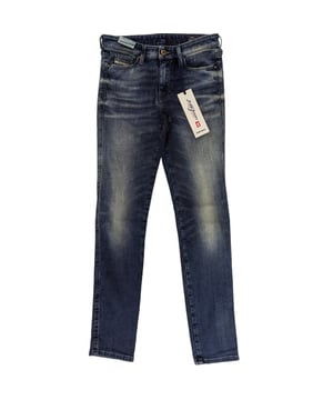 DIESEL Women's Denim Sweatpants
Style Name: DORIS-NE
Style Code: 0669N
Made In Italy
90% Cotton 8% Polyester 2% Elastane
Application 100% Cowhide Leather
Zip Closure
5-Pocket Design
Metal stud on the pocket side
Slim Fit
Skinny Leg
Stretchable
Size: W27 L30
Colour: Blue