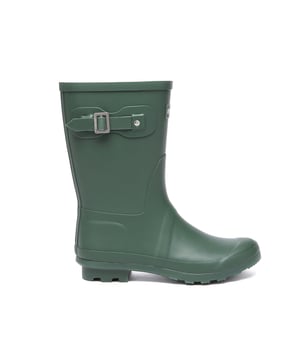 Sal a la calle con estilo, incluso en días de lluvia, con las botas de lluvia de caña media para mujeres de Penguin. Con un diseño de correa de hebilla de moda, estas botas no solo mantienen tus pies secos, sino que también añaden un toque de moda a tu aspecto en días de lluvia.

Hechas con materiales impermeables de alta calidad, son perfectas para saltar charcos y aventuras en clima húmedo. ¡Mantén tus pies felices y las gotas de lluvia a raya!

Especificaciones:

  Parte superior de goma
  Forro 20% algodón + 80% dacron
  Plantilla de cuero de cerdo
  Suela de goma
  Altura del eje aproximadamente: 25 cm (sin incluir alturas de plataforma)
  Alturas de plataforma aproximadamente: Frente 1,2 cm; Trasera 2,5 cm


Tecnologías:

  Parte superior resistente al agua y las manchas
  Soporte resistente
  Ocasion y uso múltiple
  Mayor estabilidad y resistencia al desgaste