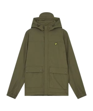 Trotseer de elementen in stijl met het Lyle & Scott jack. Deze strakke jas is zo ontworpen dat hij prachtig staat bij vrijwel elke outfit. Maak een statement met een jas die er geweldig uitziet en je beschermt tegen de elementen., Groene jas van Lyle & Scott, Lichtgewicht jas, Capuchon, 100% nylon, Vulling: 100% polyester, Centrale ritssluiting, 2 zakken met knoopsluiting, Normale pasvorm Past op maat, merkbadge linksvoor op de borst, groene dunne jas