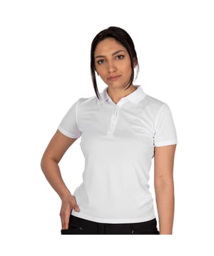 94% Polyester, 6% Elastaan. Stof: 2 Way Stretch, Micro Pique. Ontwerp: effen, rubberen badge. Bevestiging: Knop. Halslijn: Collared. Mouwtype: Korte mouwen. Stoftechnologie: Ademend, Flexibel, Lichtgewicht, Vochtafvoerend, Sneldrogend. 4 Knoopsluiting, Flatlock Stitching. Geschikt voor: Borduurwerk.