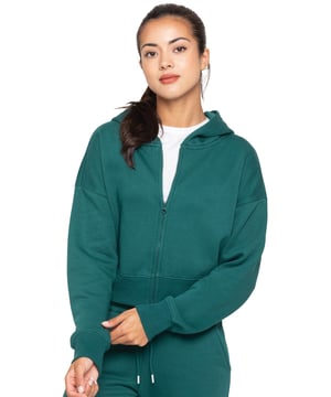 Enzo hoodie met rits. Verstelbare trekkoorden, geboeide polsen. Geborstelde binnenkant van fleece. Kortere pasvorm voor casual gebruik. 50% katoen, 50% polyester. Mag in de wasmachine
