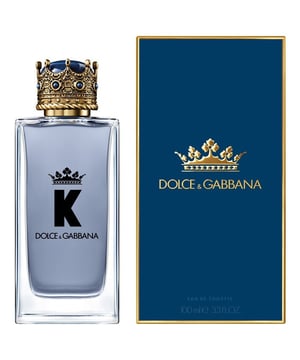 K von Dolce Gabbana ist ein holziger aromatischer Duft für Männer. Kopfnoten sind Zitrusfrüchte Blutorange sizilianische Zitrone und Wacholderbeeren. Die mittleren Noten sind Piment, Muskatellersalbei, Geranie und Lavendel. Die Basisnote besteht aus Zedernholz, Vetiver und Patchouli. K by Dolce Gabbana wurde im Jahr 2019 lanciert.